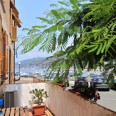 Adamaina - Sea View Apartment With Private Garage Sestri Levante Exterior foto